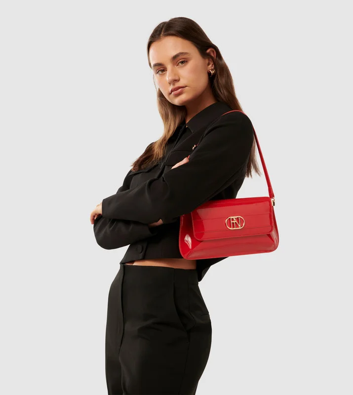 فورايفر نيو SHILOH Glossy Shoulder Bag